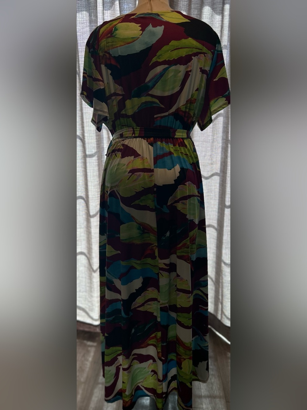 Seven7 Multi-Color Abstract Maxi Dress - Picture 7 of 12